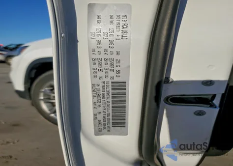 2019 Jeep Cherokee Latitude Plus из США, поврежденный, VIN 1C4PJLLBXKD176379